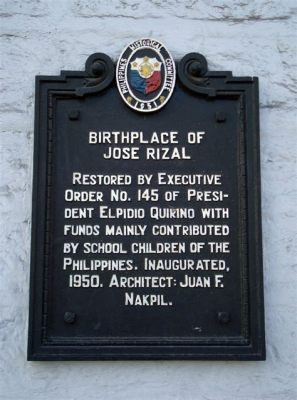 Rizal Shrine: Upplev Historisk Prakt och Filipinoskt Patriotism!