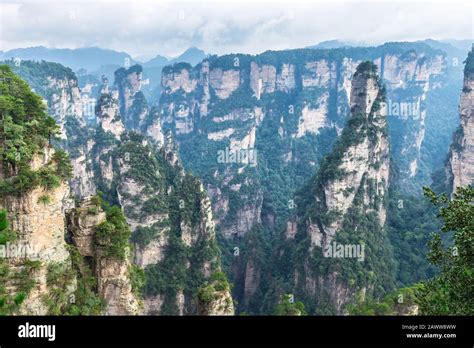 Wulingyuan Scenic Area, en majestätisk landskapsupplevelse och ett UNESCO:s världsarv!